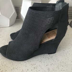 Dolce Vita Navy Blue Booties NEVER WORN